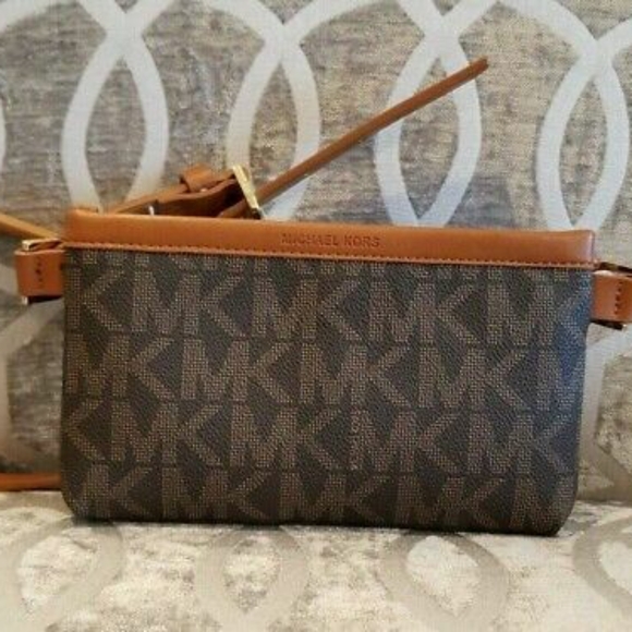 Michael Kors Handbags - NWOT Michael Kors Bag Belt